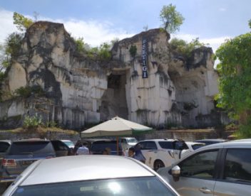 Destinasi Wisata Setigi Gresik Tawarkan Keindahan Alam Bekas Tambang Batu Kapur » obyek wisata setigi sekapuk ujung pangkah gresik 01 415x325 obyek wisata setigi sekapuk ujung pangkah gresik 01 415x325 » Destinasi Wisata Setigi Gresik Tawarkan Keindahan Alam Bekas Tambang Batu Kapur